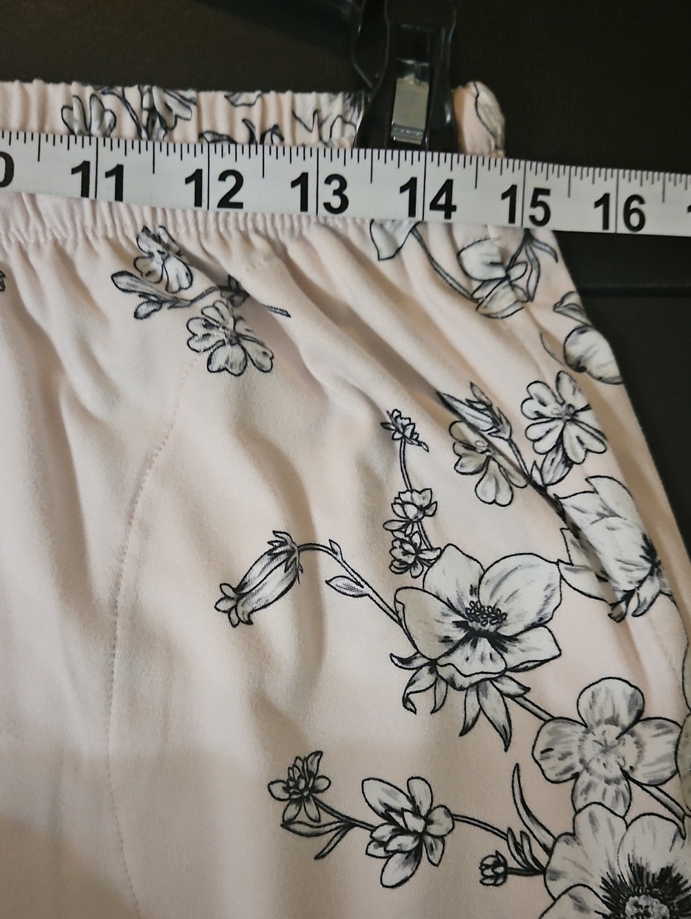 Flora Nikrooz Pale Pink Soft  Pajama Set with Black Floral Sketch - Picture 13 of 14